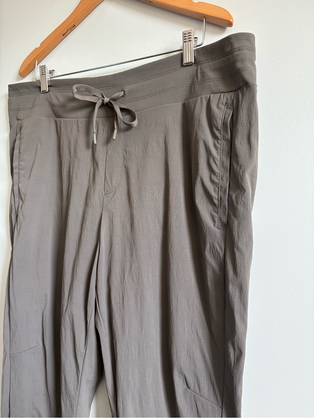 WindRiver Pull-On Utility Pants | Size 18 - Picture 3 of 7